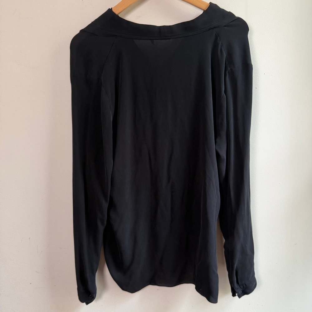 Tahari Silk High Low Button Down Blouse Black XL Excellent - Picture 2 of 7